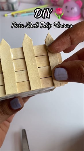 DIY Pista Shell Tulip Flowers #diy #craft #shorts #viralshort #viralvideo #pistashellart #art #easy
