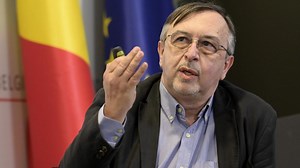 Yves Van Laethem met en garde: «La situation en soins intensifs pourrait être équivalente à la première vague»