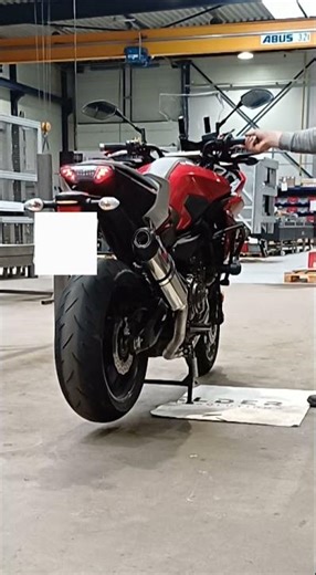 Yamaha Tracer 700 Custom High Mount Exhaust (Black Widow Muffler) #bikelife #bikers #cp2