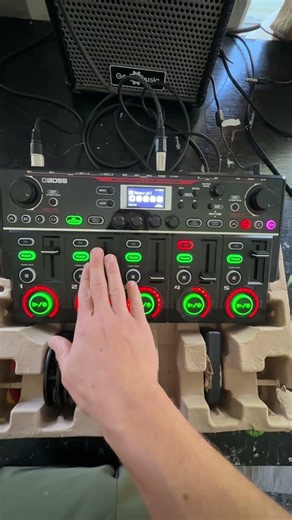 New Song in Progress (Loop Station Live) 🎸 Part 1