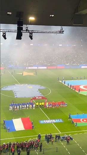 Impresionante La Marsellesa, himno de Francia. #futbol #equipedefrance #paris