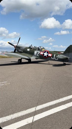 39 reactions |  Spitfire Mk IXc in USAAF Colors – Roars to Life at...