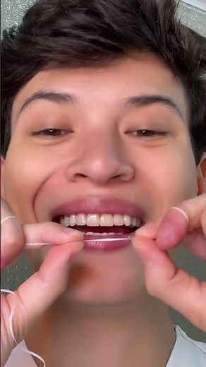 How to floss tutorial 🦷 #shorts