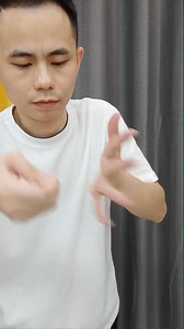 Explosion of potato chips with the concept of air separation #magictricks #cheer #magic #magician #magictrick #cardmagic #sleightofhand #magicians | Magic Virals