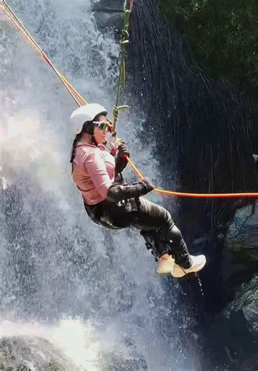 📍 COBAN WATU GILANG TRAWAS MOJOKERTO Include / Fasilitas : - Guide - Safety Rappeling Equipments - P3K Standart - Makan Siang 1x - Snack Kelompok - Air Mineral dan Teh Hangat - Dokumentasi (Foto dan Vidio) - Kamar Mandi / Toilet - New Experience - Jodoh Bila Beruntung Exclude : - Perlengkapan Pribadi (Sepatu, Baju, Kacamata dll) - Akomodasi Perjalanan ke Lokasi Titik Kumpul - Obat-obatan Pribadi - Asuransi Pribadi - Diluar Include HTM 275Rb /orang sudah FREE Dokumentasi Ada diskon untuk peserta