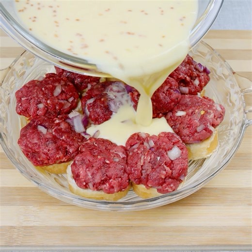 Do you have ground beef and leftover bread at home? Cheap and delicious recipe! | Cookery Recipes