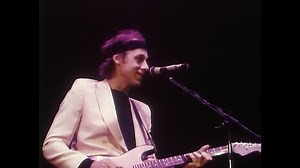 Dire Straits - So Far Away (Video)