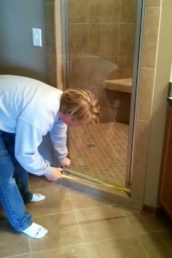How to measure a Shower Door