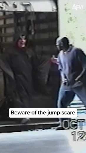 257K views · 9K reactions | Keep your head on a swivel! #Halloween | AFV Classics | Facebook