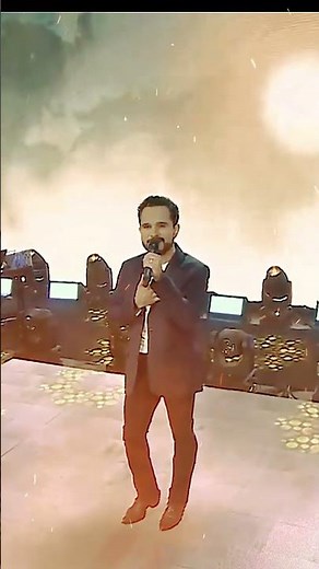 LUCIANO CAMARGO - REINA