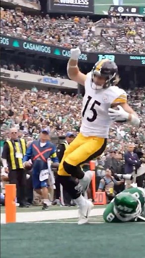 Aaron Rodgers to Ben Skowronek for a TOUCHDOWN #PITvsNYJ on CBS