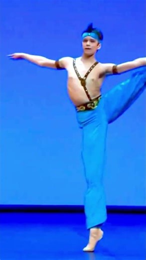 ALEXEI OROCHOVSKY - BALLET EXCERPTS - COFL #shorts #ballet #maledancers #art #music #dancer