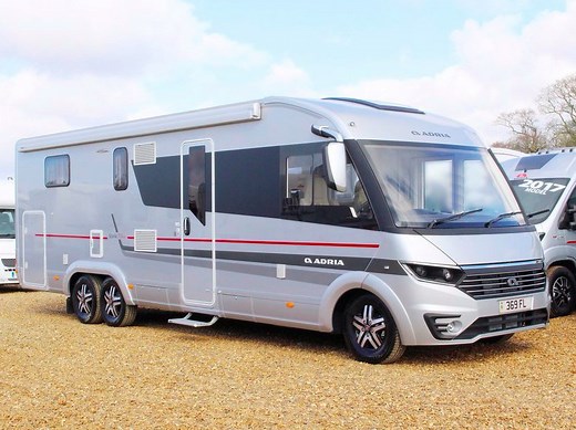 Adria Sonic Supreme I 810 SC - Practical Motorhome