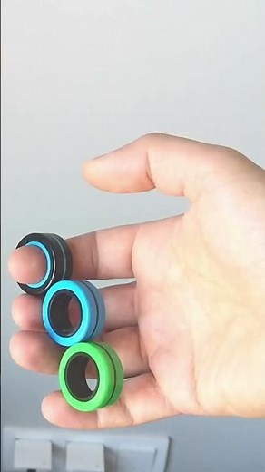 FinGears Tricks: Magnetic Rings #gadgets #ring #fidgetring