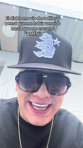 El diablo me vio de rodillas y escuchó 'AMÉN'