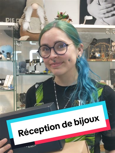 Nous avons reçu de merveilleux bijoux aujourd'hui au salon! On se retrouve donc dès mardi avec de quoi vous faire briller ! @NeoMetal Jewelry @gorillaglass_official #piercingstudio #bodypiercing #piercingtok #piercing #tattoosandpiercings