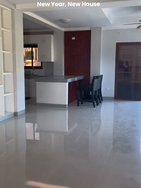 HOUSE AND LOT FOR SALE! 📍 Hanalei Heights, Laoag City, Ilocos Norte Contact us for more information! ☎️ 0969-064-4000 ✉️ ageonrealestateinc@gmail.com Visit our website for more listings! www.ageon.ph #CapCut #housetour #hosueandlot #houseandlotforsale #houseandlotphilippines #houseandlotilocosnorte #ilocosnortehouse #ageonrealestateinc #foryoupage #foryou #fyp