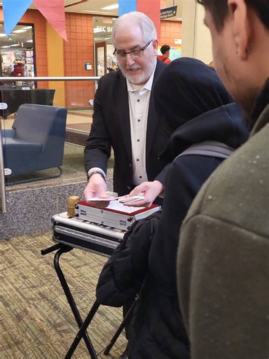 ECC Student Life slayed the dragon this week with their Welcome Weeks events! Stop by the last event on Wednesday to meet our student athletes and your last chance to collect coins!