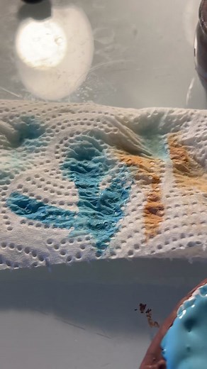 Can you guess who am painting 🤔 #lps #lpscustom #lpscommunity #lpscollection #lpsmuser #lpspopular #lpscustoms #lpscustomizer #lpsdog #bluely