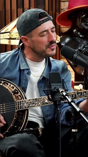 Mumford & Sons Serenades Me With THE BANJO SONG | ‪@MumfordandSons‬ | #mumfordandsons #livemusic