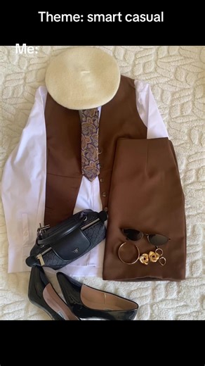 And they knew what was coming cause bangikhuza early😂😂casual akube uCasual, lutho mina ngoba I wear how I feel and I’m so anti-basic 😂#fyp #viral #fashion #ootd #tiktok