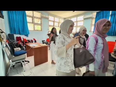 Good and Bad Scenario: Classroom Management of Teaching English Speaking Skill