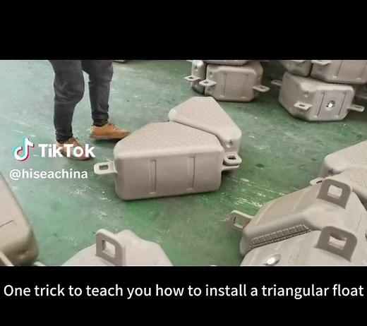 One trick to teach you how to install a triangular float #float #floating #floatingbridge #floatingdock