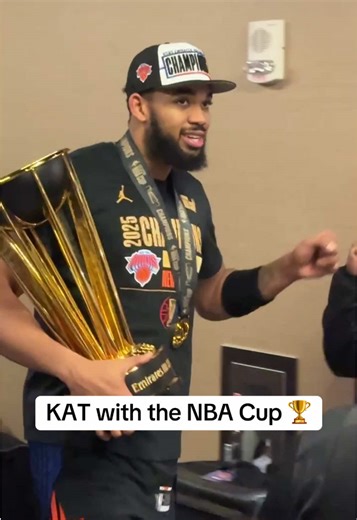 Karl-Anthony Towns carries the NBA Cup trophy to the locker room 🔥 #nba #basketball #knicks #karlanthonytowns #newyork