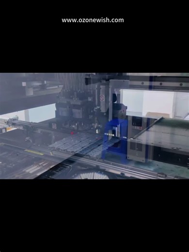fridge was a war crime. Put the factory ozone generator inside for 10 min (food out, duh). Strawberries lasted 21 days. Smell? Zero. This is the same tech commercial kitchens use. Except I got it direct from the factory, not 3x markup. #OzoneGenerator #FridgeHack #FoodLastsForever #FactoryDirect ZeroWaste