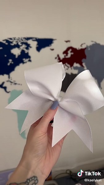 DIY Cheer Bow Hacks: Making Ribbon Bows Stiff