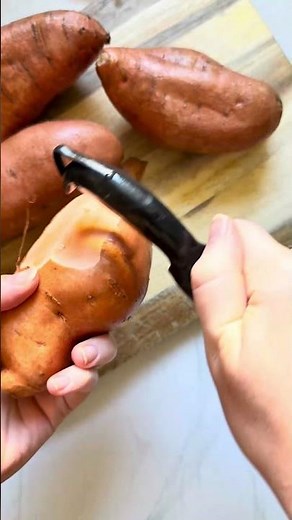 Roasted Garlic Sweet Potato Mash Recipe | Thanksgiving Side Dish