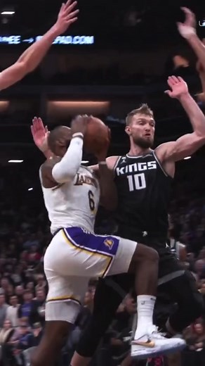 Did you know FVV has the worst FG% in league #bball #basketball #nba #hoops #lakers