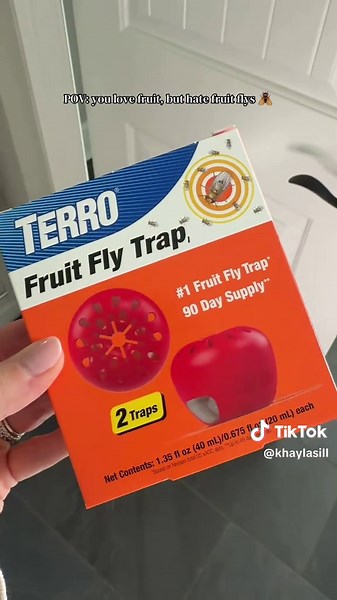 Fruit flies in the kitchen are my LAST straw 😩 These TERRO Fruit Fly Traps are such an easy way to tackle those annoying little fruit flies around your kitchen, sink countertops. If you’re wondering how to get rid of fruit flies, add these to your kitchen arsenal! 👏 #TERRO #FruitFlyTrap #FruitFlies #PestControl #KitchenHacks
