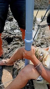 Connecting the pipe for water output from the submersible water pump machine which is inserted into the depth of the new water well work hole. #waterwell #drilling #tirtajayabor #fyp #Reels | TirtaJaya Bor