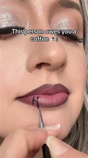 Coffee time ☕️ #makeup #beauty #lipcombo