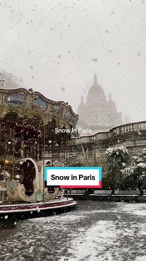 Discover the Magic of Snow in Montmartre, Paris