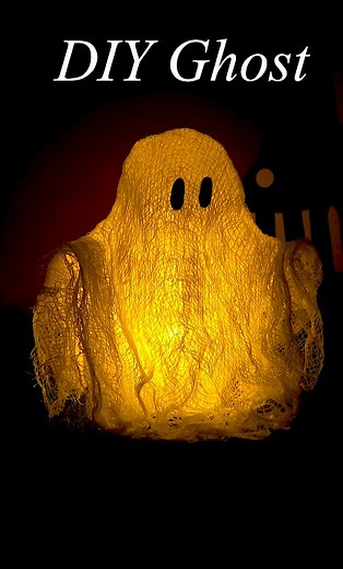 DIY Ghost | DIY by Pipe-Cleaner-Crafts B