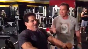 Arnold Schwarzenegger and Lou Ferrigno Training at Gold's Gym Do You...