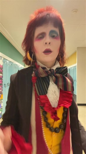 💫*•ZIGGY•*💫🇨🇦 (@corpse_couture08)’s video of The Labyrinth