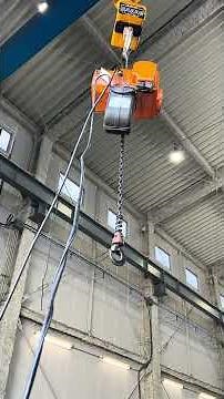 ホイスト29 日立 電動ホイスト 1/2SS 能力500kg 揚程3m 1985年