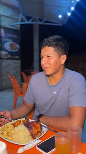 369K views · 6.2K reactions | Los efectos que hace el pollo 﫢 | Pollos totti | Facebook