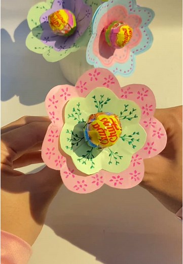 Flower Lollipop Tutorial: Create Cute DIY Gifts
