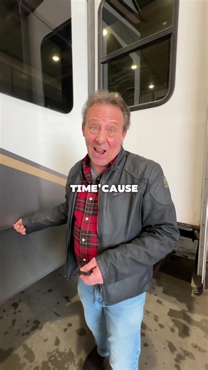 SAVE THIS 💾 How to reseal your RV side seams in 3 easy steps: