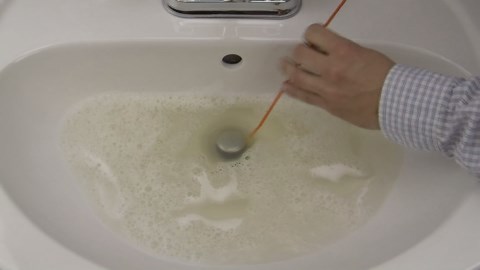 FlexiSnake Drain Weasel Sink Snake Hair Clog Remover Tool Kit, Sink, Pipe, Bathroom, Bathtub Drain Cleaner, 18-inch Long, Flexible, Made in The USA, 3 Pack Wand Refills and Removable Handle