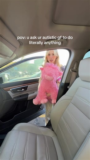 guys it’s so cute idk how i’m gonna fit it in my suitcase #autism #actuallyautistic #highlandcow