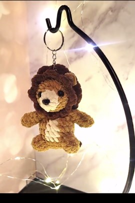 Crochet Little Lion Keychain - Etsy