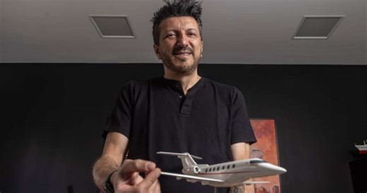 Lito Sousa: conheça o mecânico de aviões que virou fenômeno no YouTube