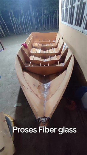 Proses Pembuatan Fiber Glass Speed Boat Part 4