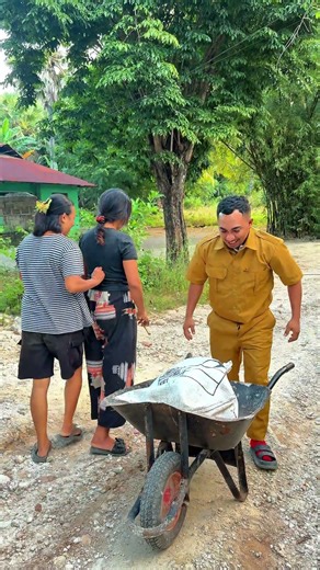Kerja keras 😂