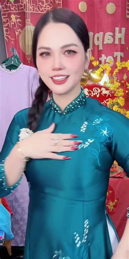 Ao dai vair ruby tk 2026